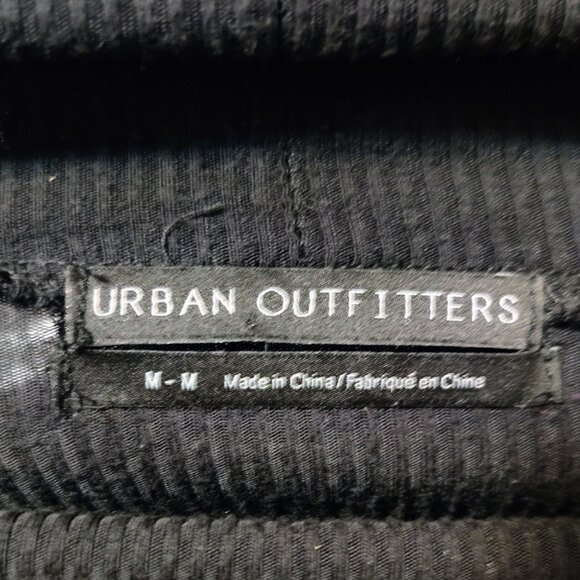 Urban Outfitters Black Ribbed  Fitted Turtleneck Medium - Picture 4 of 5